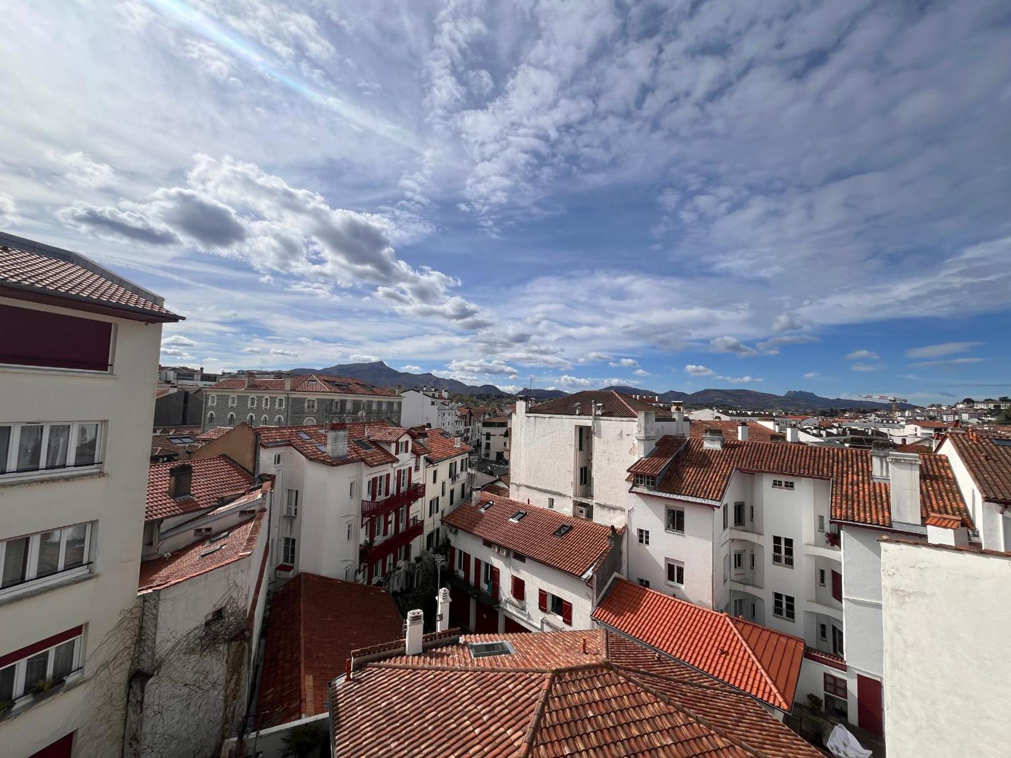 Coeur De Saint-Jean-De-Luz : Appartement Lumineux Avec Balcon, Proche Plage Et Commerces - Fr-1-239-1079 ภายนอก รูปภาพ