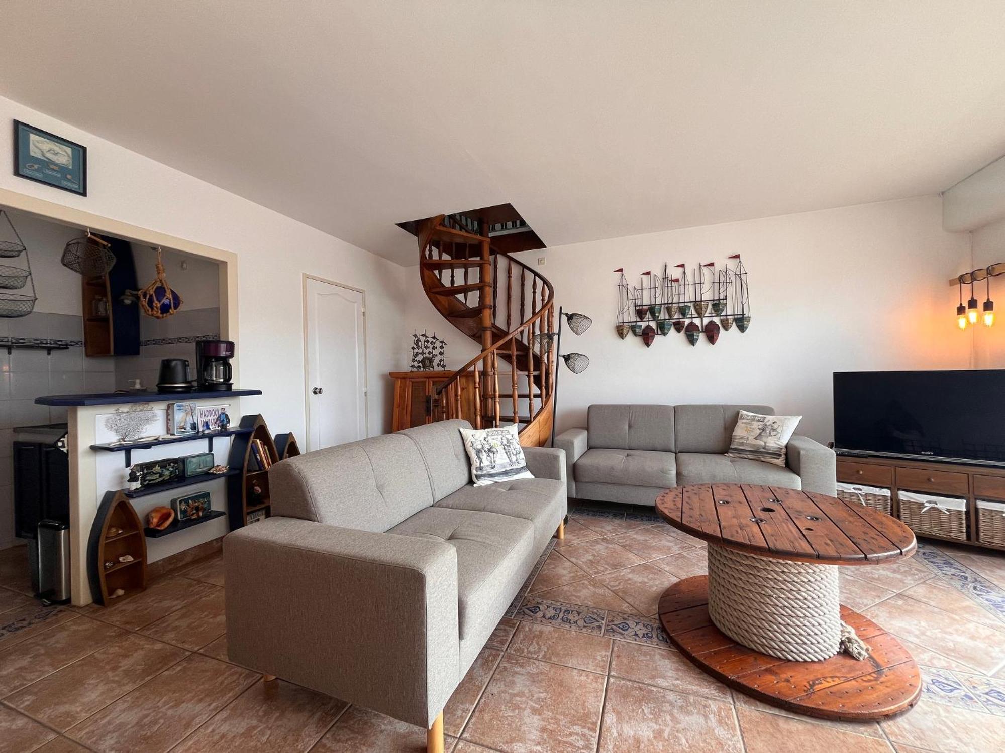 Coeur De Saint-Jean-De-Luz : Appartement Lumineux Avec Balcon, Proche Plage Et Commerces - Fr-1-239-1079 ภายนอก รูปภาพ